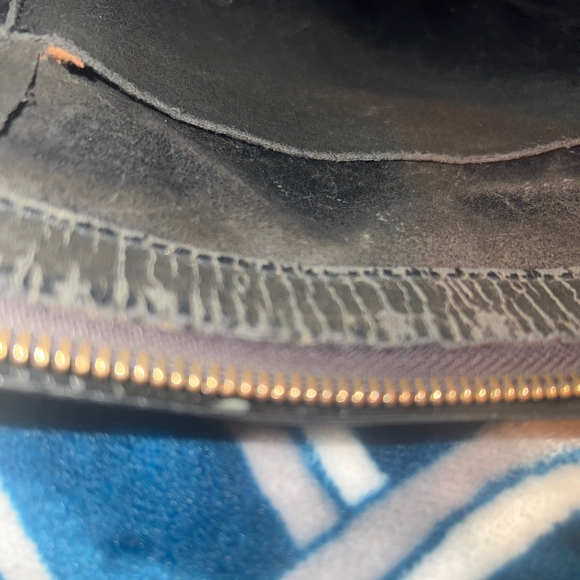 Louis Vuitton Black and Tan Tote Bag - Picture 8 of 9